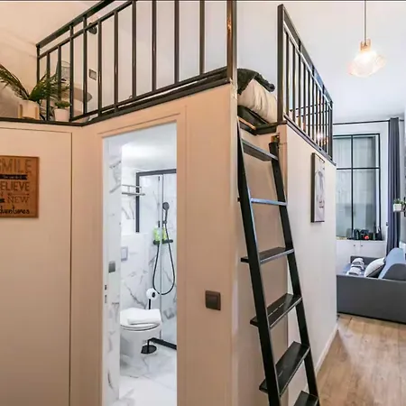 Spacious And Cozy - 1br 8p - Near Bercy Appartement Parijs