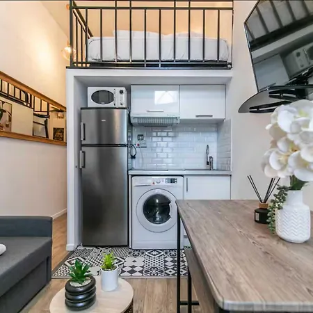 Spacious And Cozy - 1br 8p - Near Bercy * Parijs
